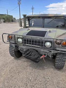 1990 Hummer H1