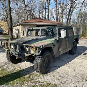 1990 Hummer M998