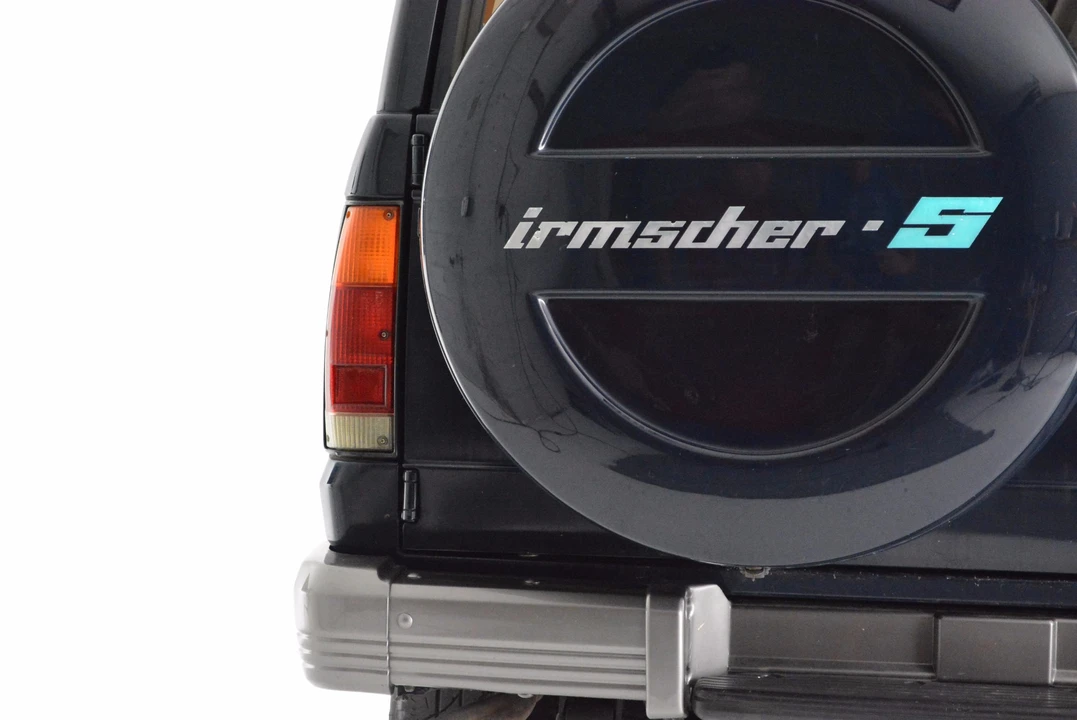1990 Isuzu Trooper - Image 13 of 31