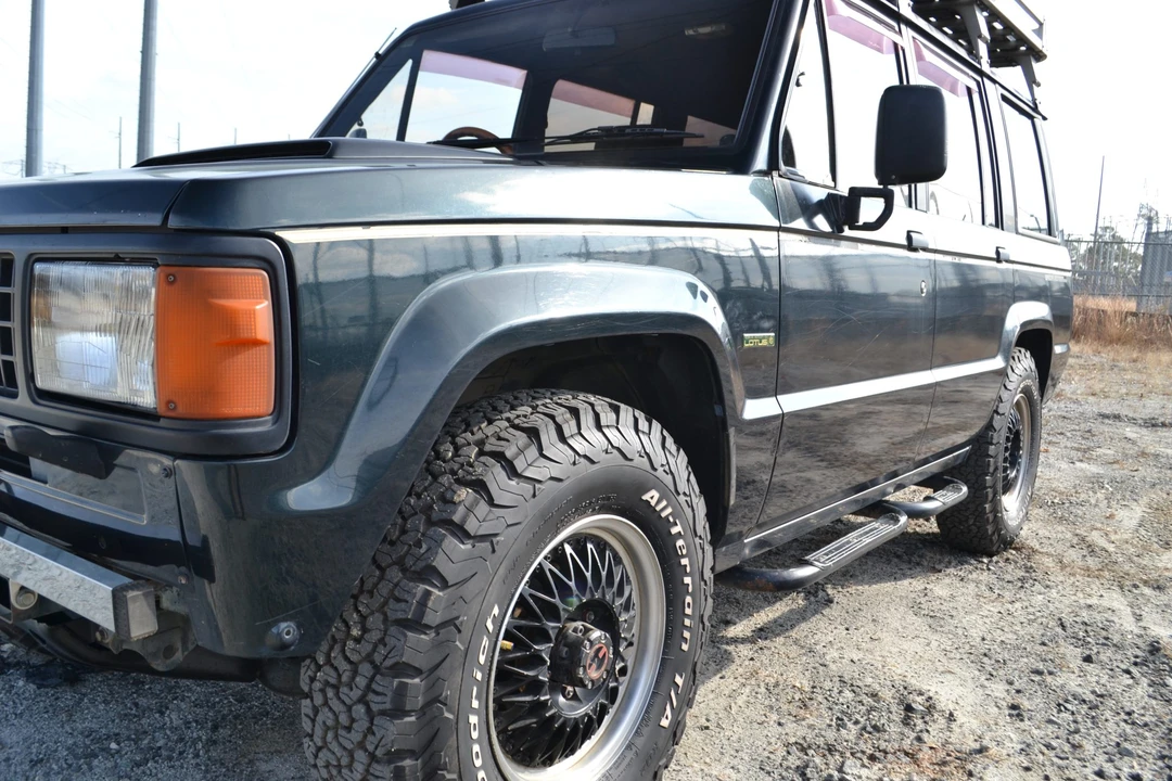 1990 Isuzu Trooper - Image 22 of 31