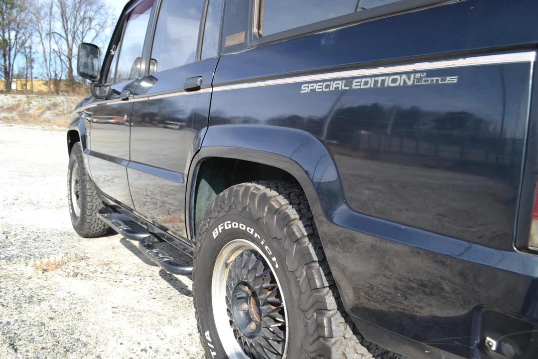 1990 Isuzu Trooper - Image 24 of 31