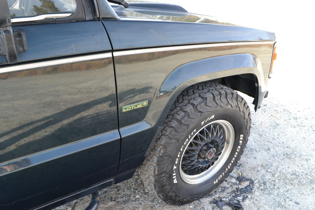 1990 Isuzu Trooper - Image 29 of 31