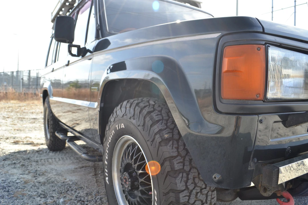 1990 Isuzu Trooper - Image 30 of 31