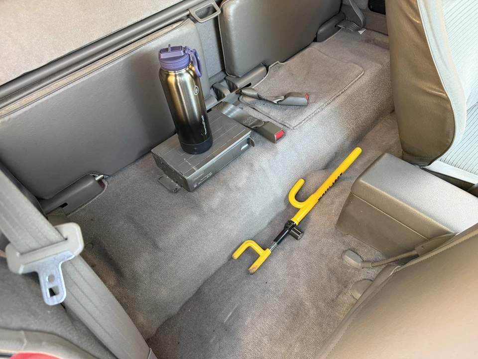 1990 Isuzu Elf - Image 29 of 31