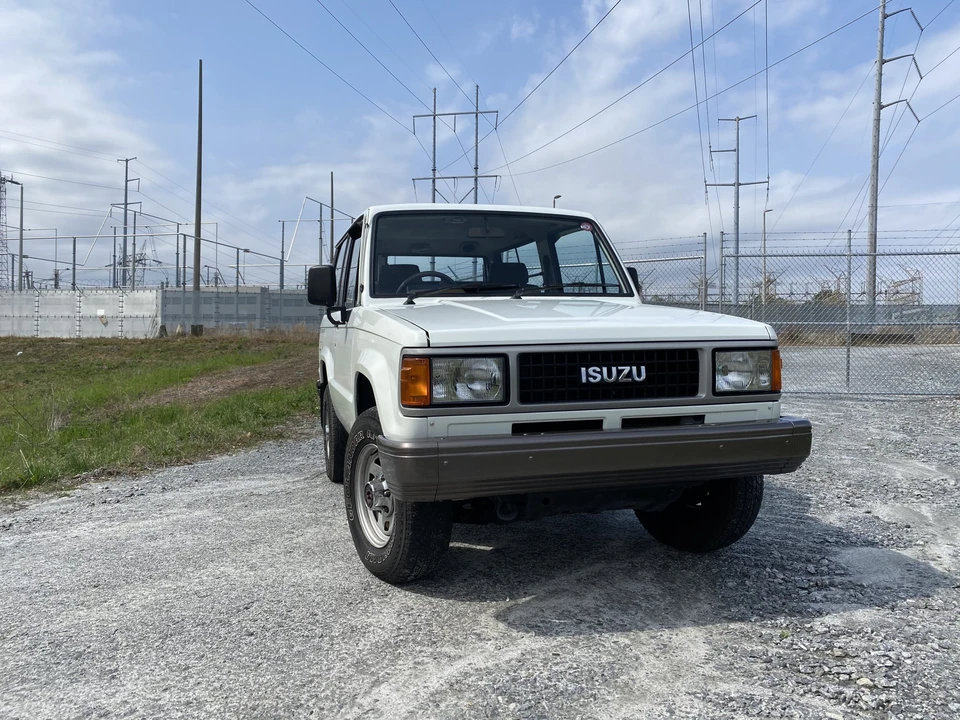 1990 Isuzu Trooper - Image 29 of 31