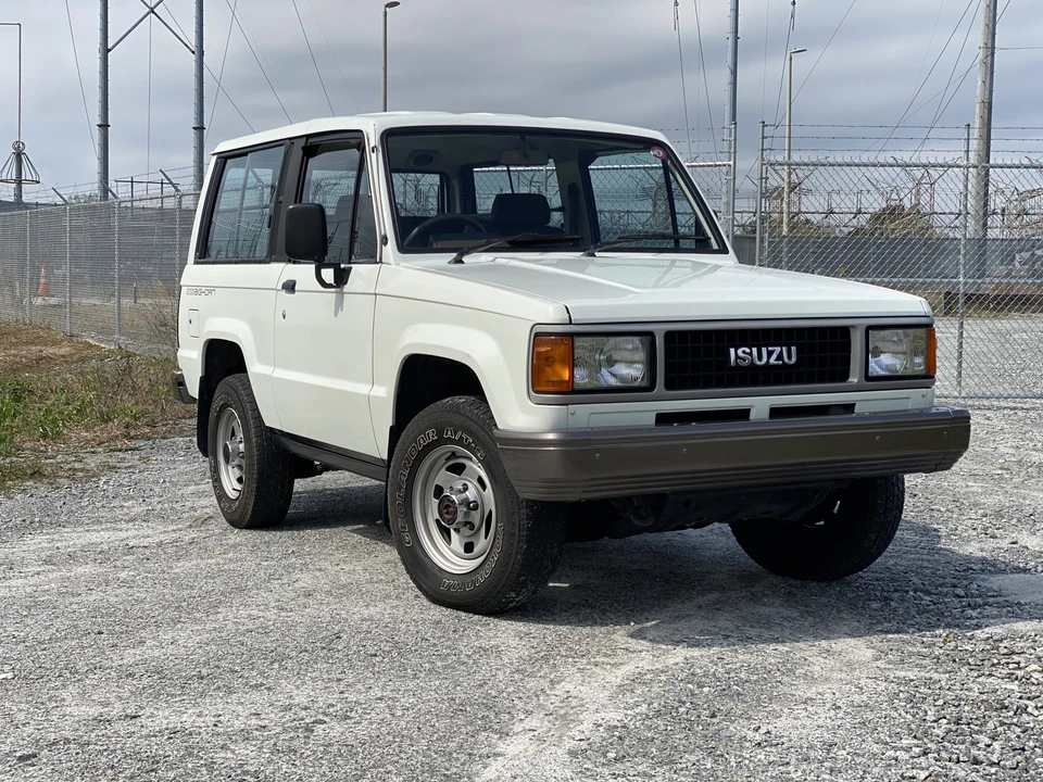1990 Isuzu Trooper - Image 30 of 31