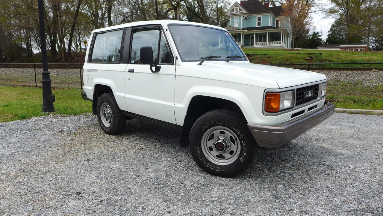 1990 Isuzu Trooper - Image 21 of 31