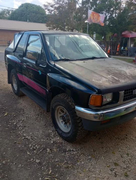 1990 Isuzu Rodeo - Image 2 of 12