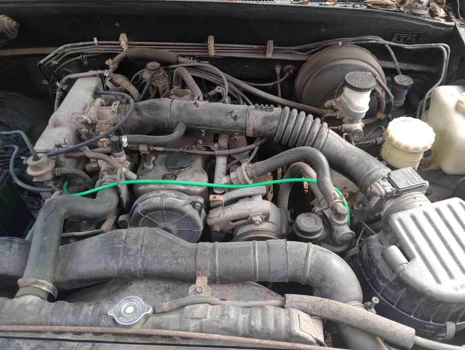 1990 Isuzu Rodeo - Image 12 of 12