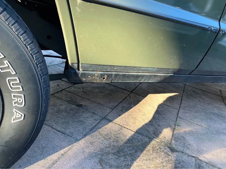 1990 Isuzu Trooper - Image 6 of 8