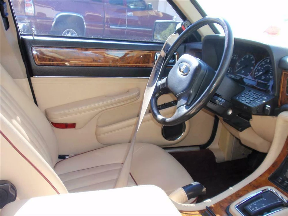 1990 Jaguar XJ40 XJ - Image 4 of 5