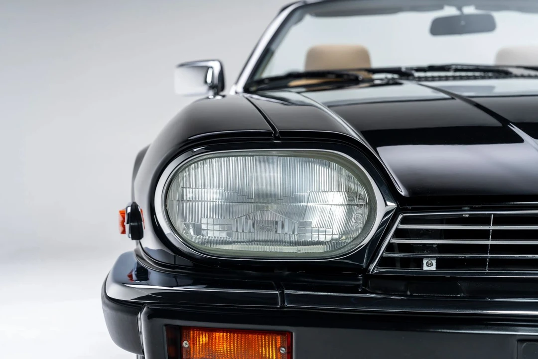 1990 Jaguar XJS - Image 19 of 31