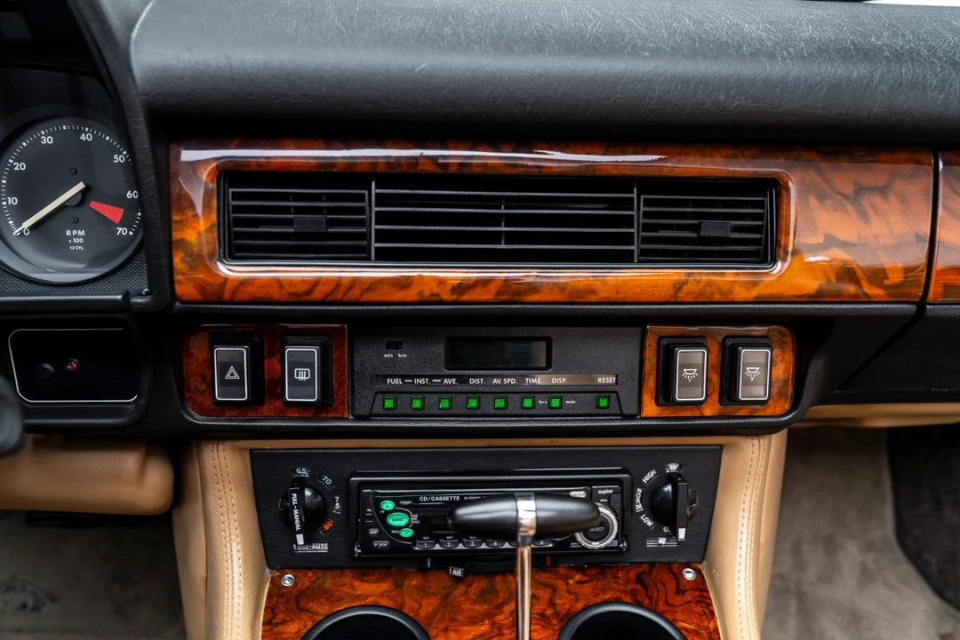 1990 Jaguar XJS - Image 10 of 31