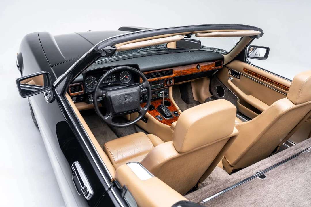 1990 Jaguar XJS - Image 7 of 31