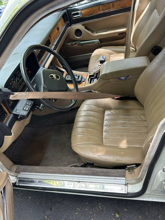 1990 Jaguar XJ40 XJ - Image 5 of 5