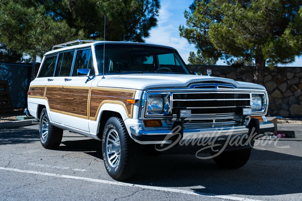 1990 Jeep SJ Grand Wagoneer - Image 19 of 31
