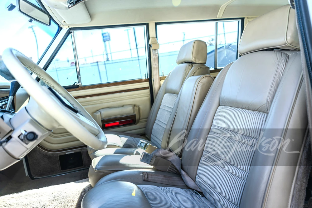 1990 Jeep SJ Grand Wagoneer - Image 7 of 31