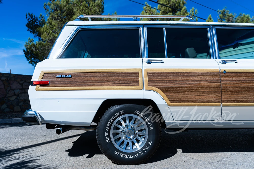 1990 Jeep SJ Grand Wagoneer - Image 30 of 31