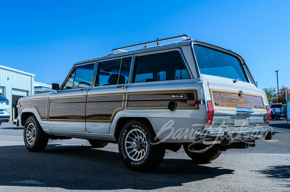 1990 Jeep SJ Grand Wagoneer - Image 21 of 31