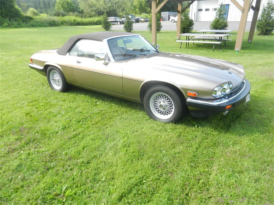 1990 Jaguar XJS Convertible - Image 2 of 31