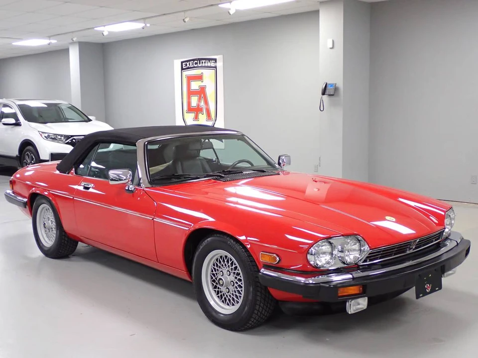 1990 Jaguar XJS Convertible - Image 8 of 13
