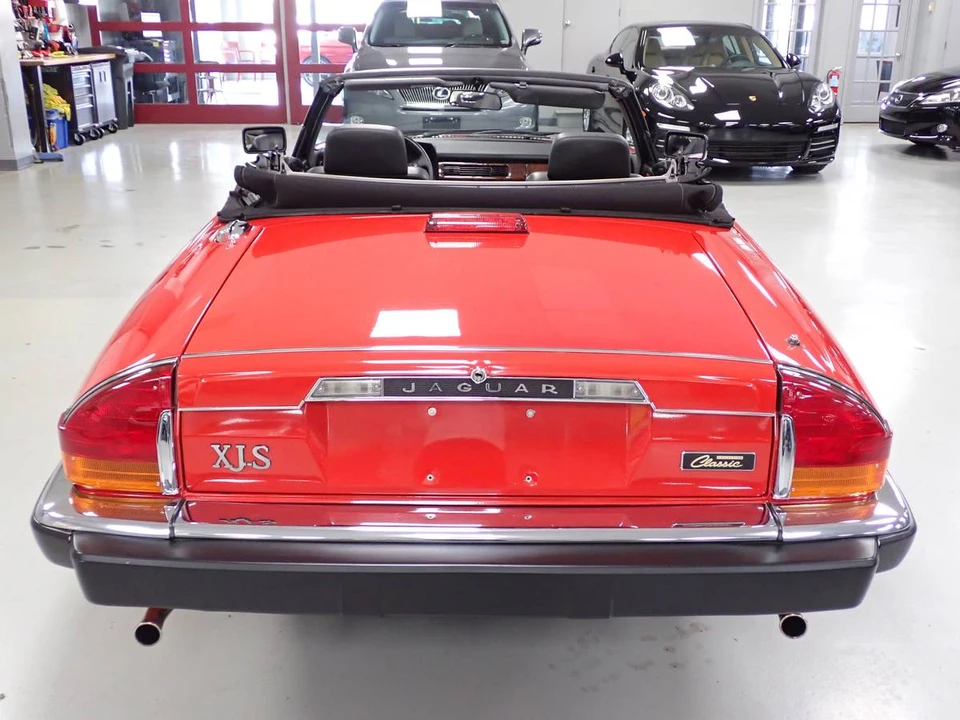 1990 Jaguar XJS Convertible - Image 10 of 13