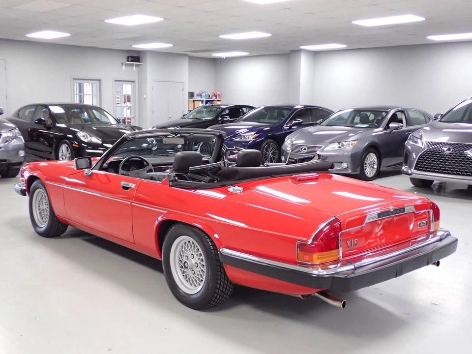 1990 Jaguar XJS Convertible - Image 9 of 13