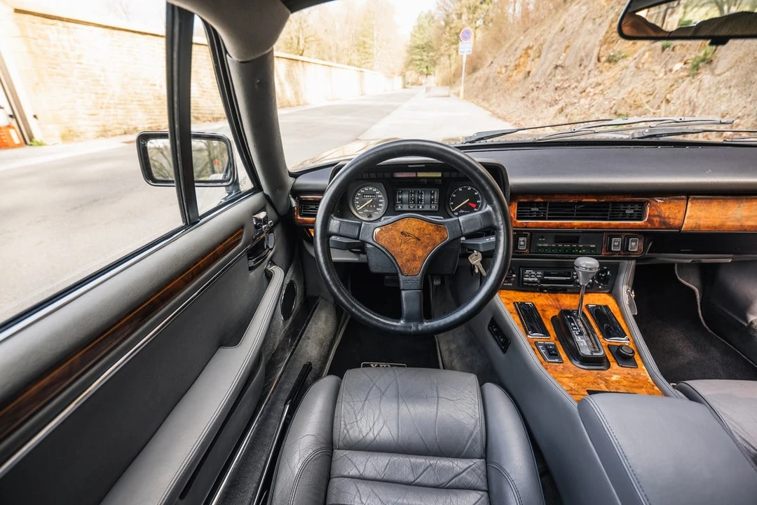 1990 Jaguar XJ-S TWR - Image 17 of 30