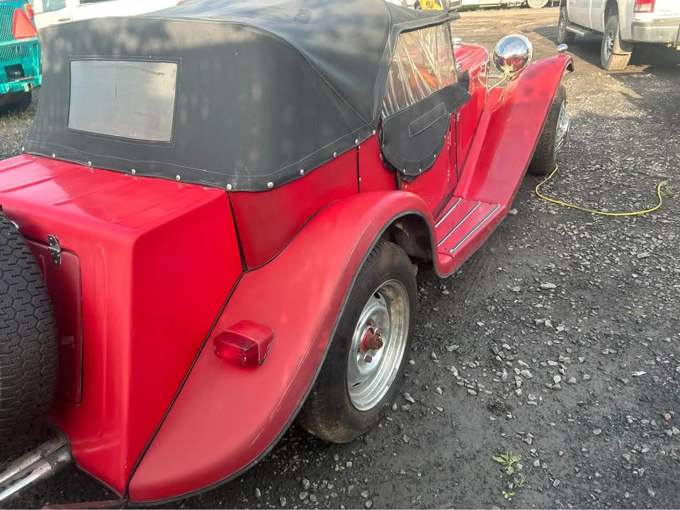 1990 Jaguar Replica - Image 4 of 4