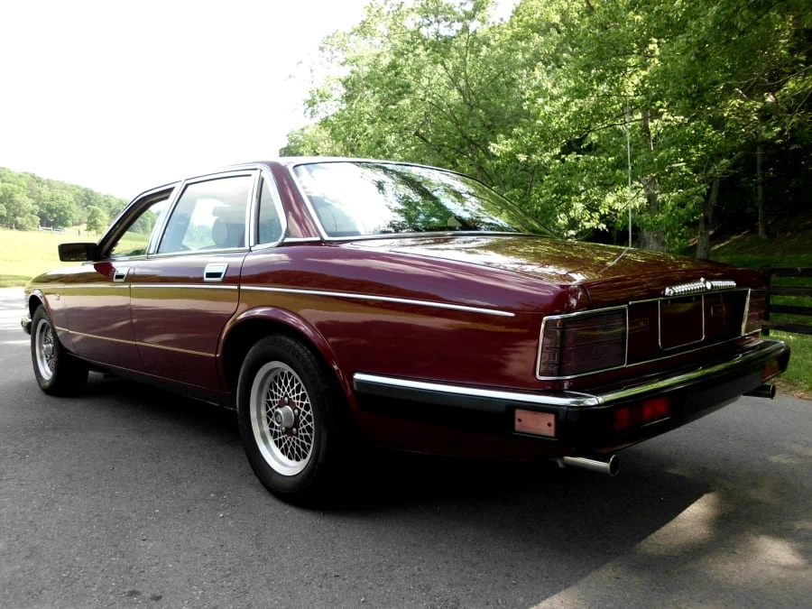 1990 Jaguar XJ40 XJ - Image 2 of 7