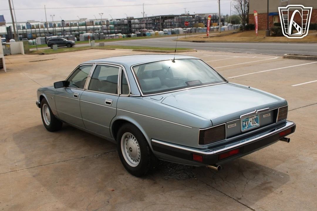 1990 Jaguar XJ40 XJ - Image 11 of 12