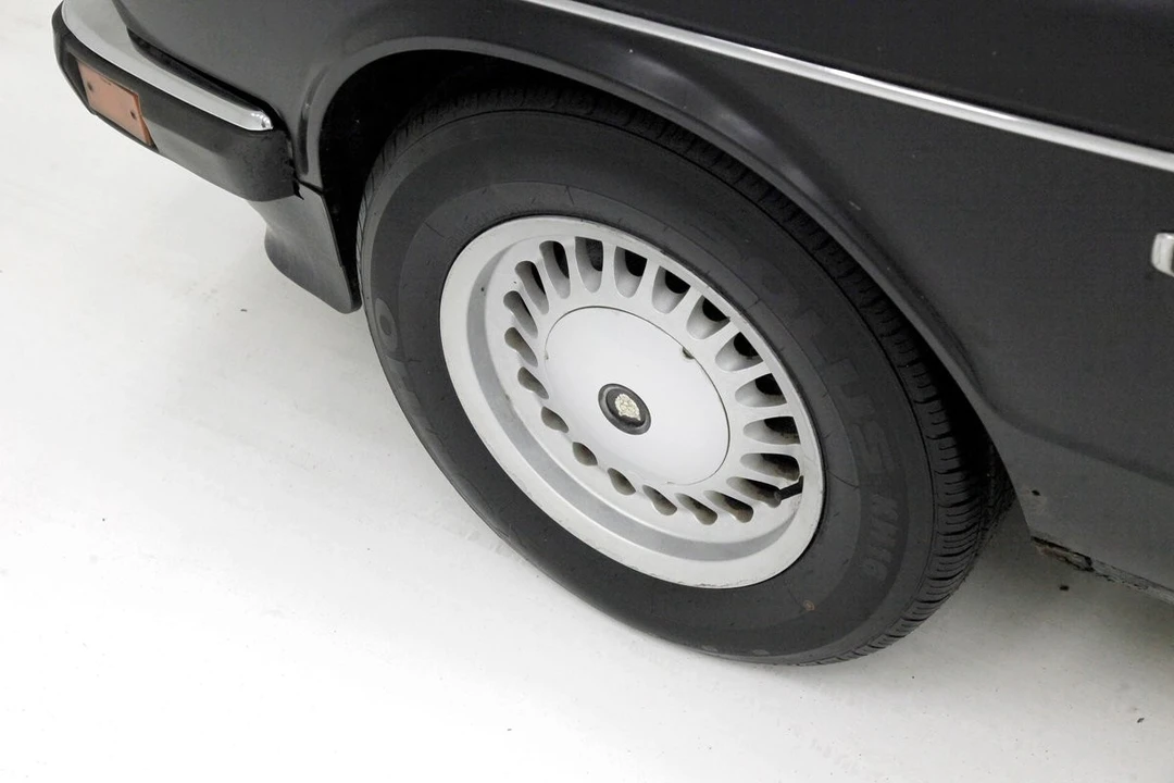 1990 Jaguar XJ40 XJ - Image 19 of 31