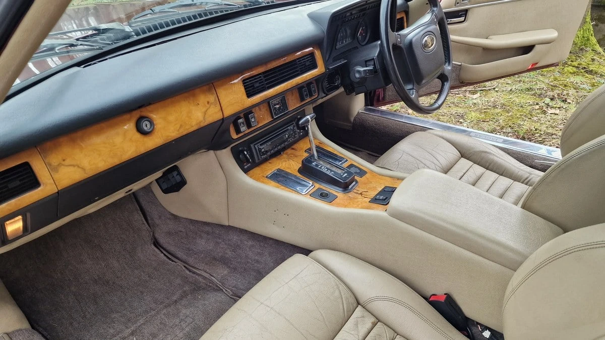 1990 Jaguar XJS Pre-Facelift AJ-6 - Image 17 of 30
