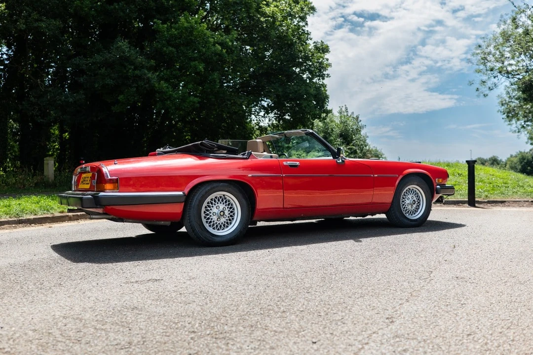 1990 Jaguar XJS Convertible - Image 9 of 30