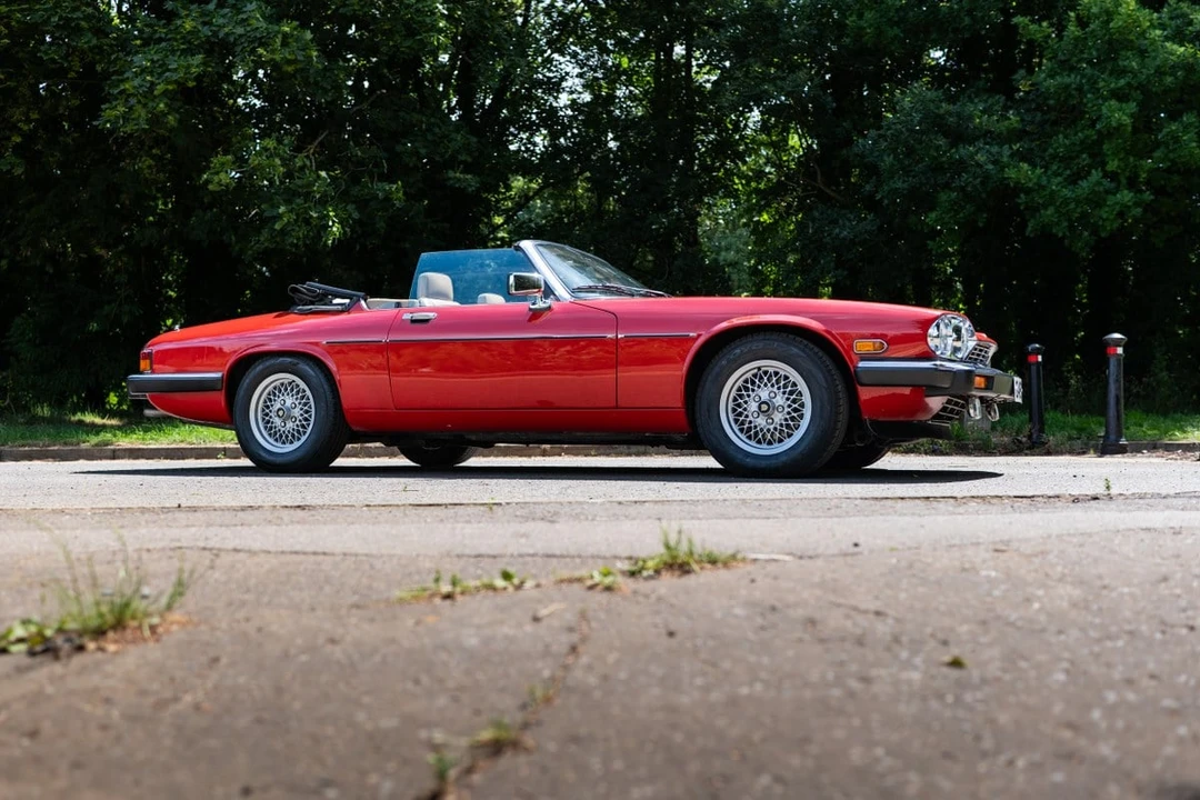 1990 Jaguar XJS Convertible - Image 7 of 30