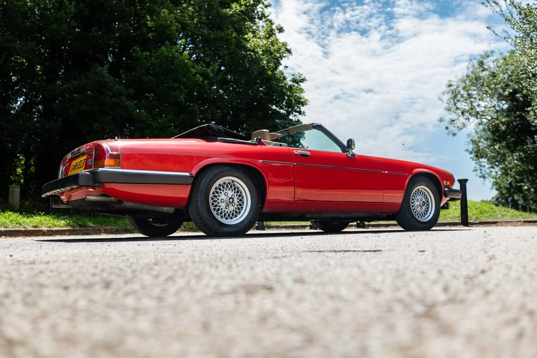 1990 Jaguar XJS Convertible - Image 15 of 30