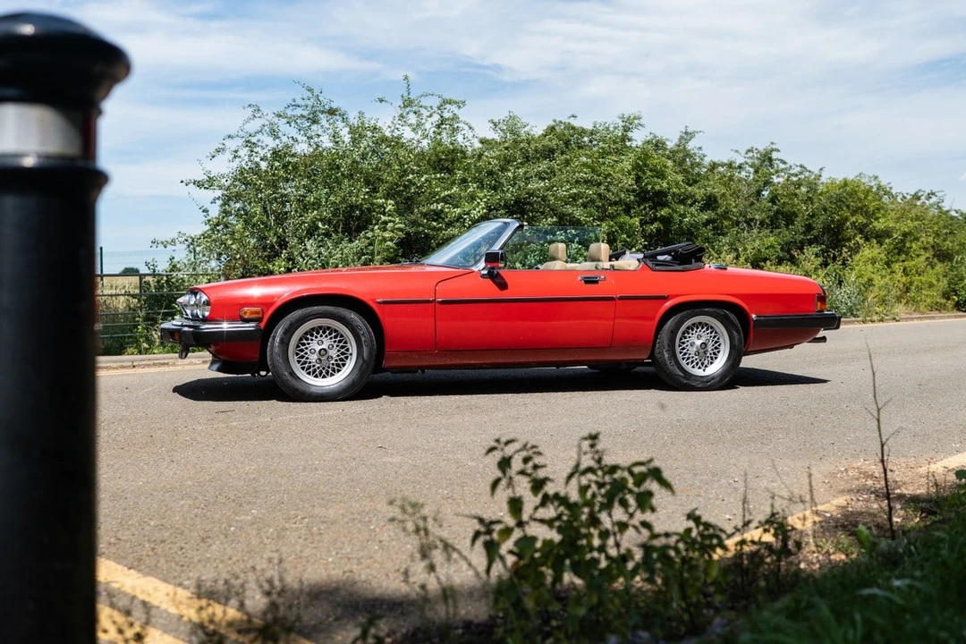 1990 Jaguar XJS Convertible - Image 21 of 30
