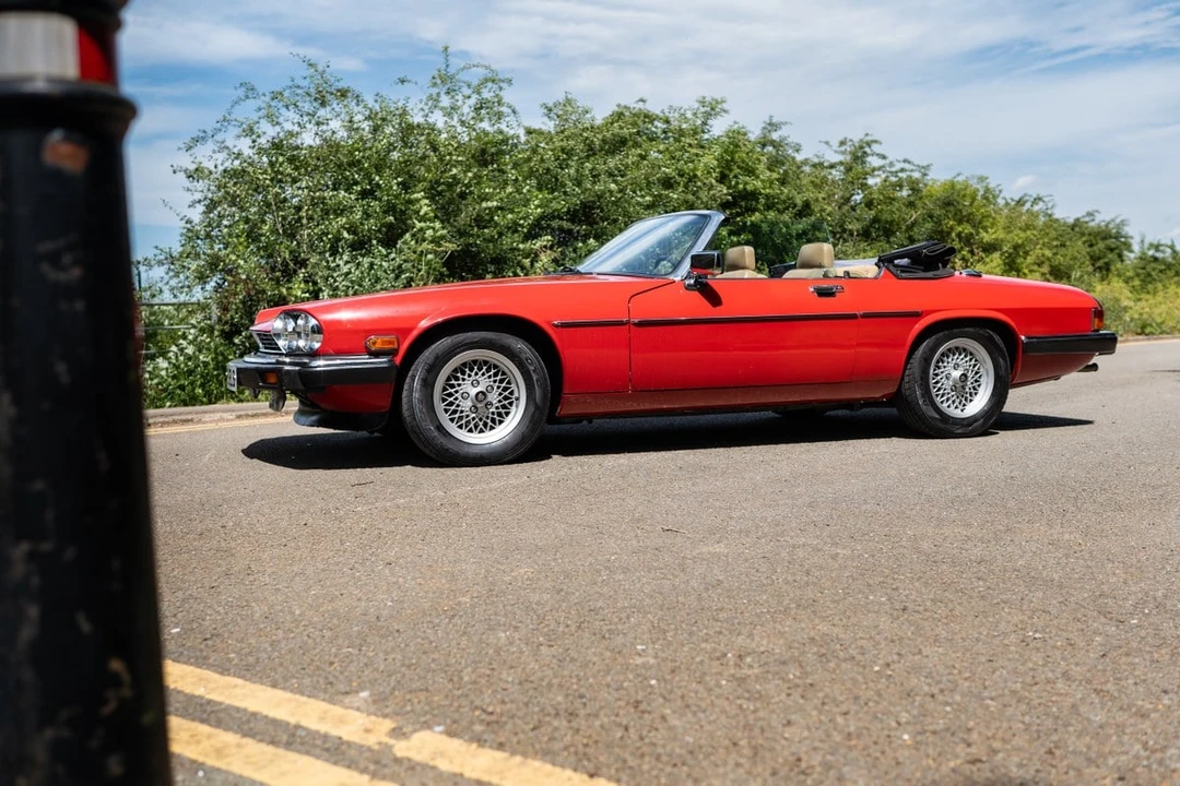 1990 Jaguar XJS Convertible - Image 22 of 30