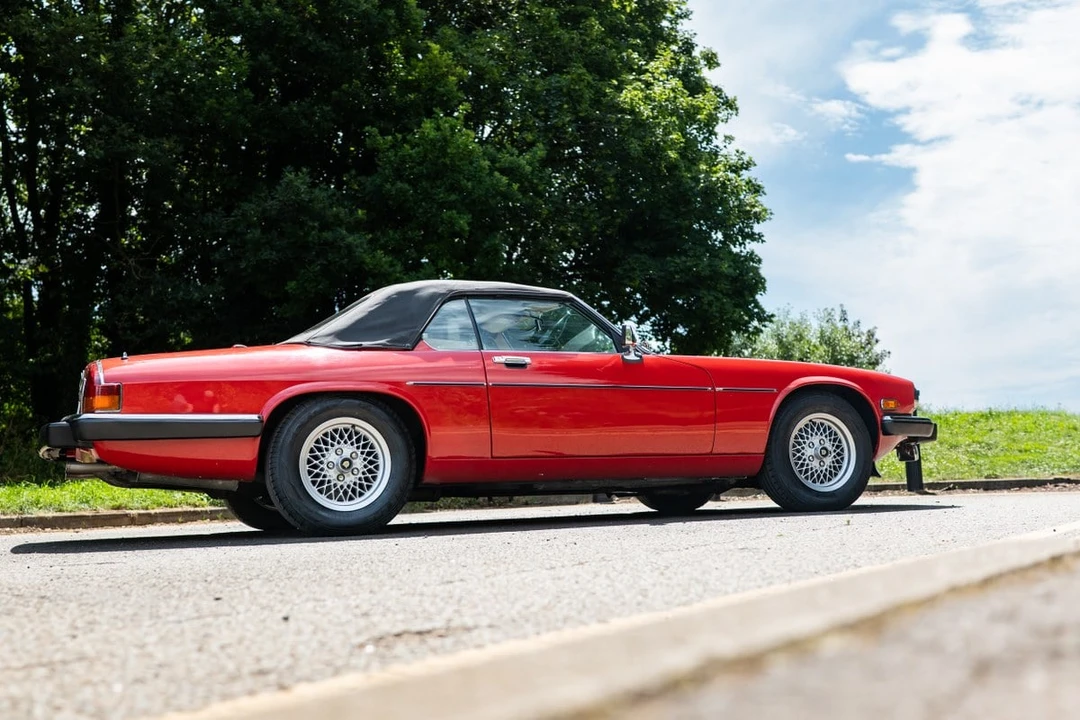 1990 Jaguar XJS Convertible - Image 29 of 30