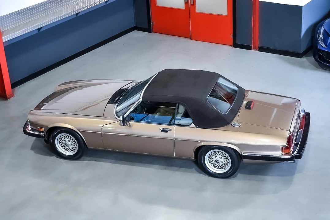 1990 Jaguar XJS Convertible - Image 28 of 30