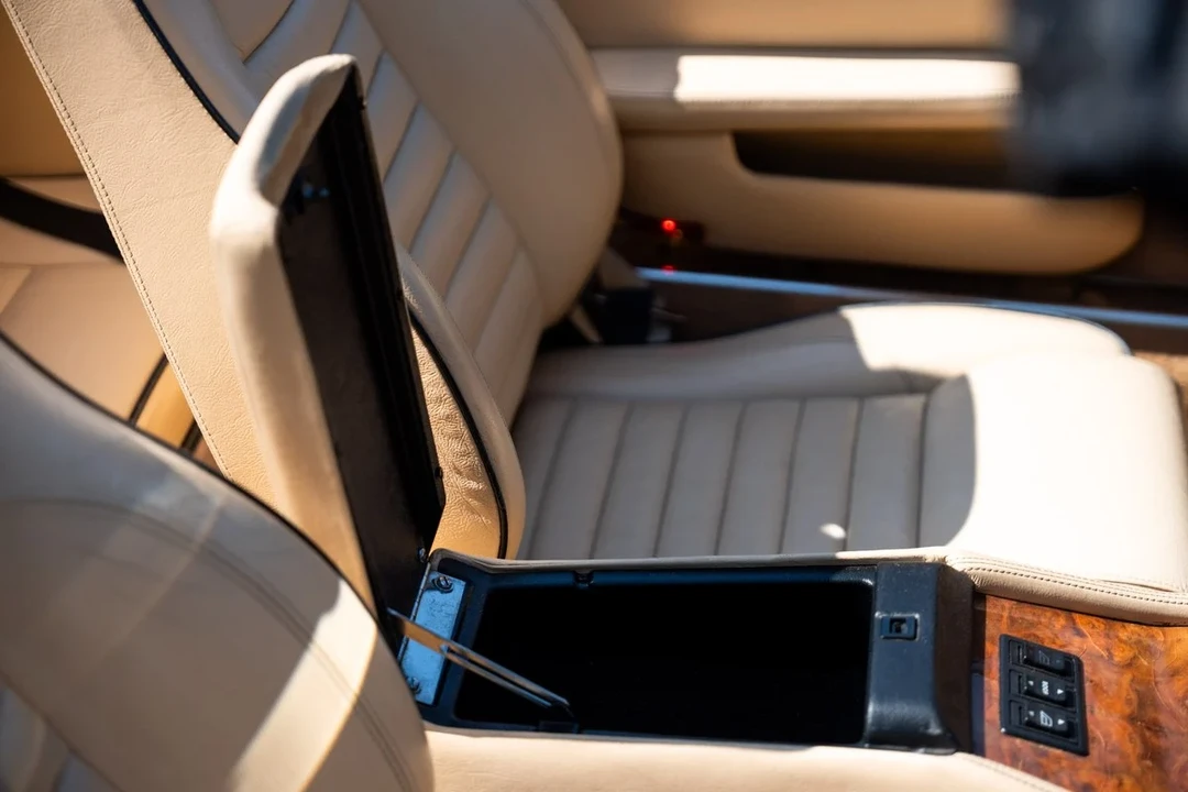 1990 Jaguar XJS Convertible - Image 10 of 30