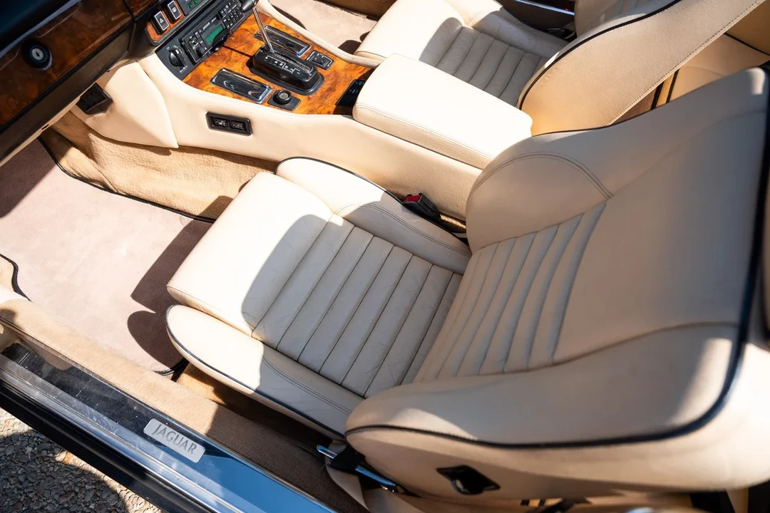 1990 Jaguar XJS Convertible - Image 4 of 30