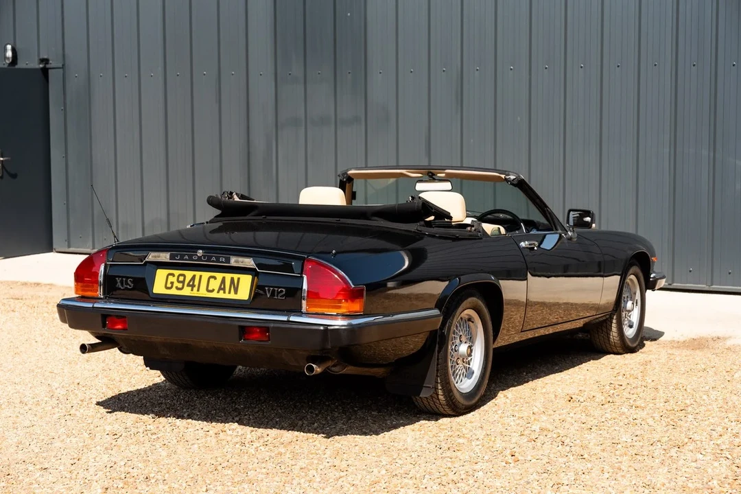 1990 Jaguar XJS Convertible - Image 17 of 30