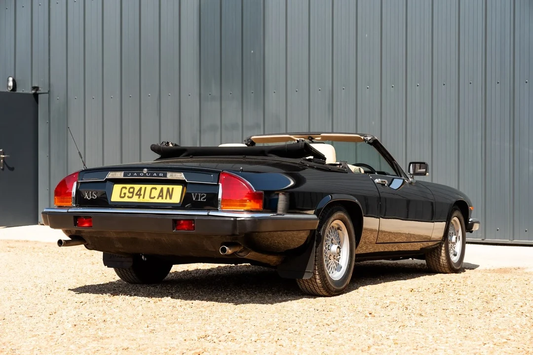 1990 Jaguar XJS Convertible - Image 19 of 30