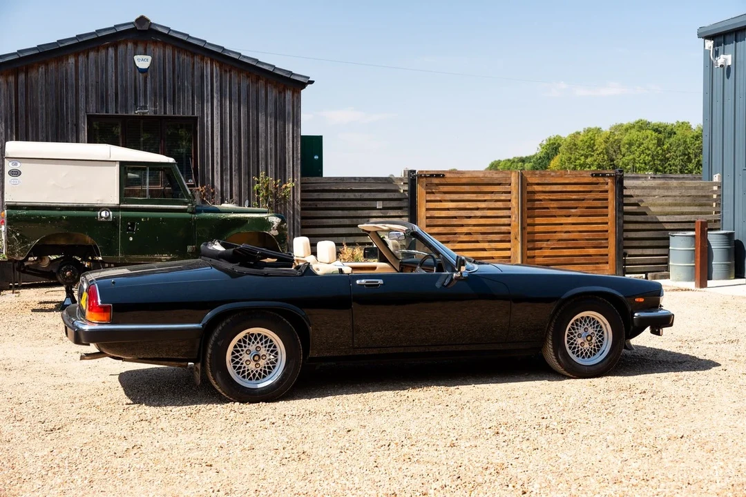 1990 Jaguar XJS Convertible - Image 23 of 30