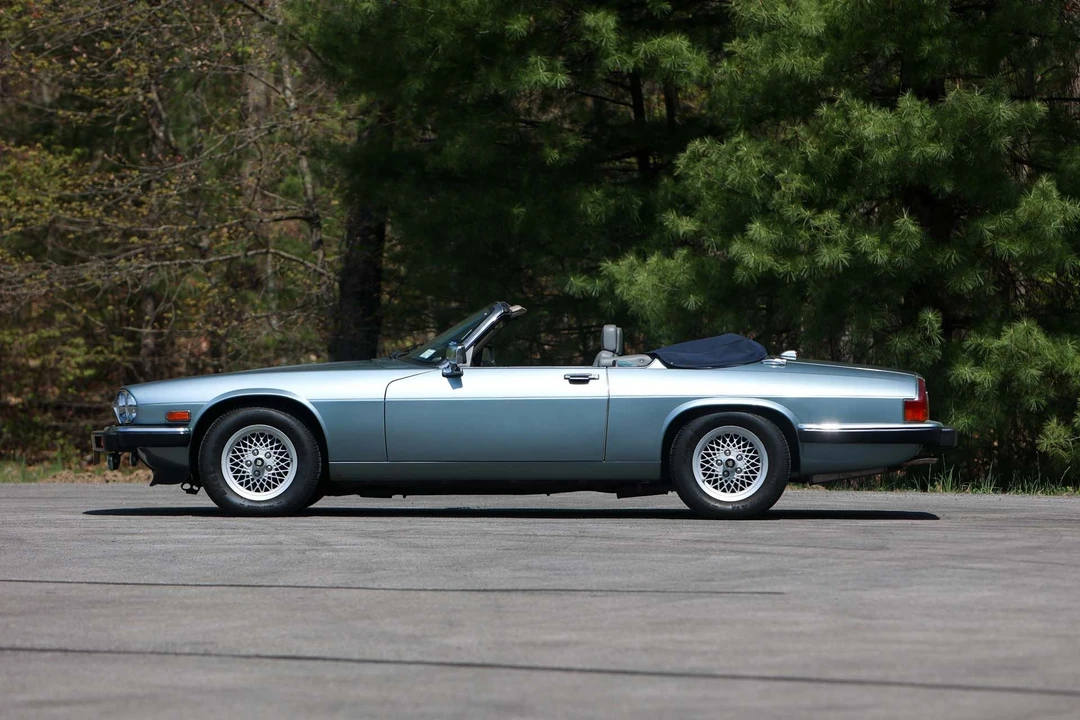 1990 Jaguar XJS Convertible - Image 11 of 31