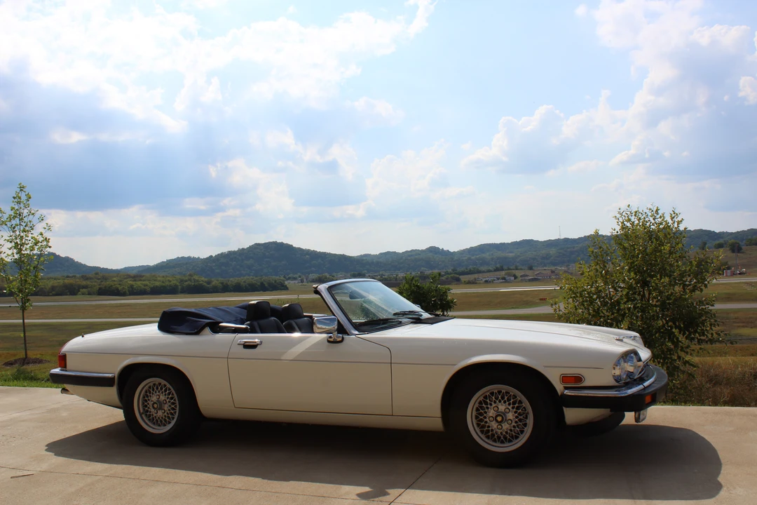 1990 Jaguar XJS Convertible - Image 11 of 31