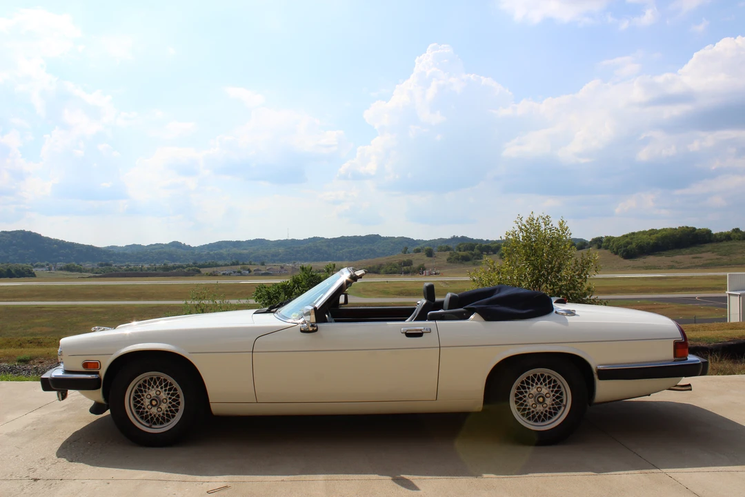 1990 Jaguar XJS Convertible - Image 3 of 31