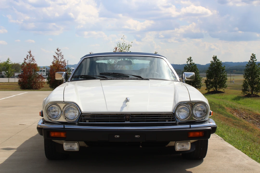 1990 Jaguar XJS Convertible - Image 7 of 31