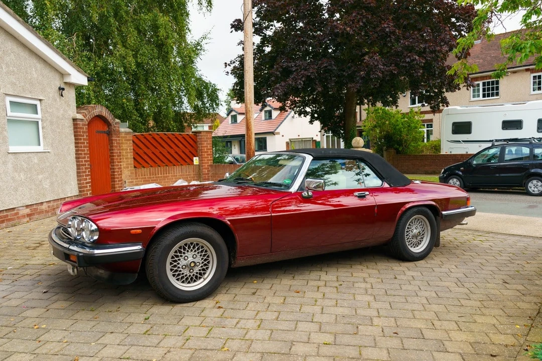 1990 Jaguar XJS Convertible - Image 19 of 30